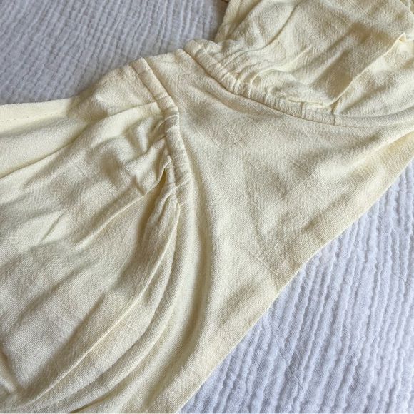 PrettyLittleThing Soft Yellow Top - Picture 10 of 12